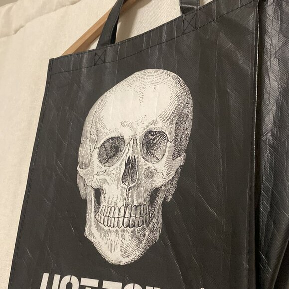 Hot Topic Halloween Skeleton Skull Reusable Shopping Tote Bag - Picture 2 of 3
